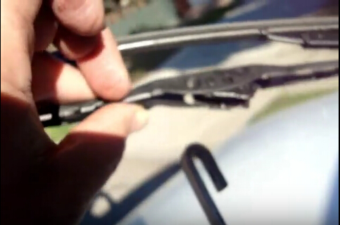 How to replace windshield wiper blades-6