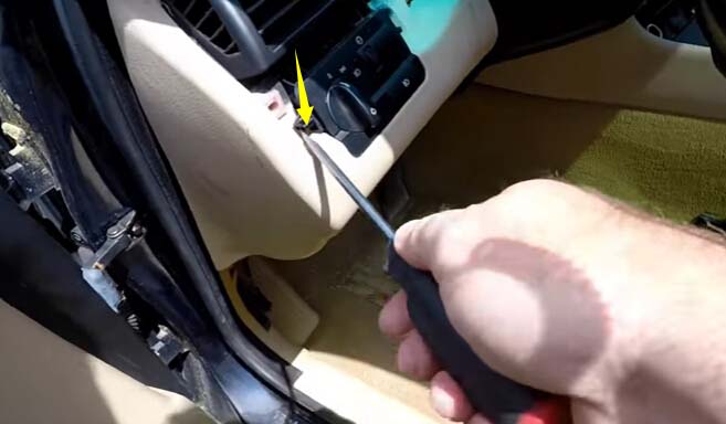 How to Remove and Install BMW Light Control Module-5