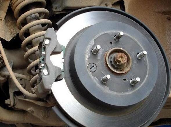 How to Tell If You Need to Change Your Car Brake Pads (5)