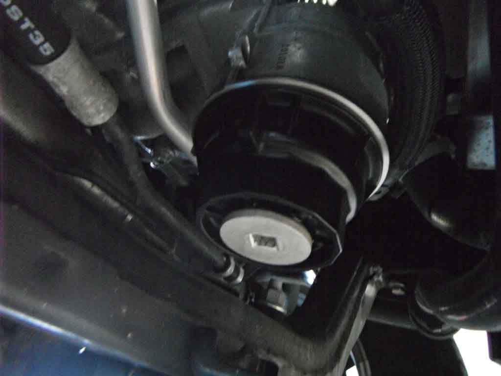 Change Engine Oil & Oil Filter for Toyota 4Runner (24)