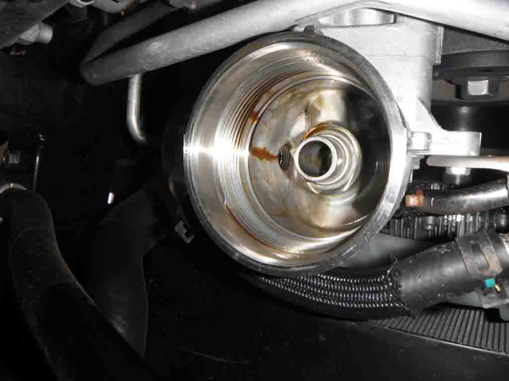 Change Engine Oil & Oil Filter for Toyota 4Runner (35)
