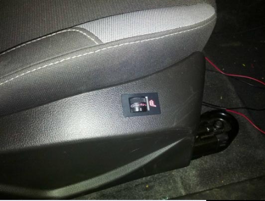 Install & Retrofit Ford Focus Heated Seat (3)