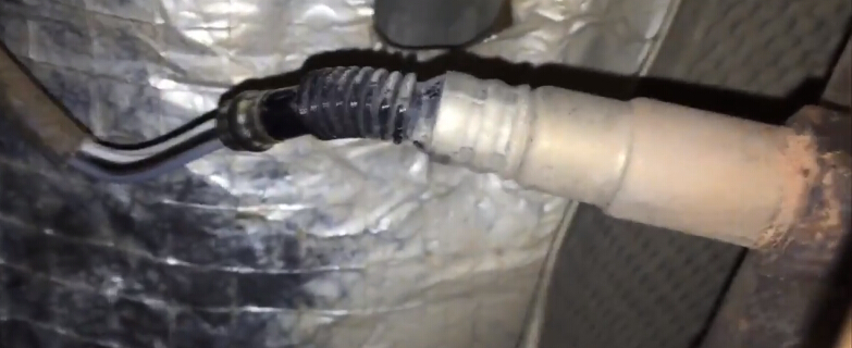 How to Remove Ford F150 Exhaust Y-pipe (6)