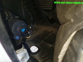 InstallReplace New Fog LED Light for Toyota Camry by Yourself (6)
