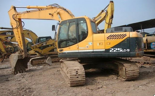 Hyundai-R225LC-9-Excavator-Action-Slowly-Trouble-Repair