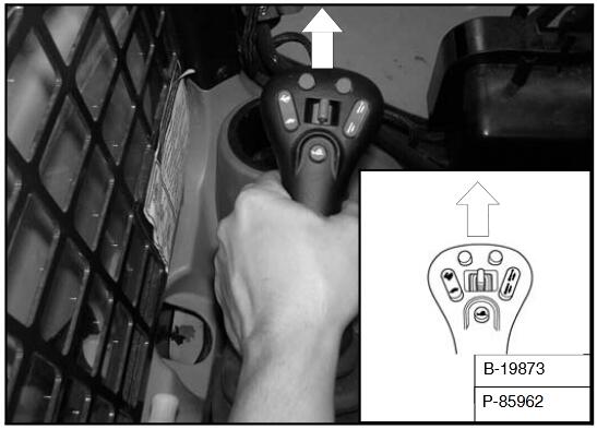 How-to-Calibrate-Hydrostatic-Pump-for-Bobcat-A770-AWS-Loader-12