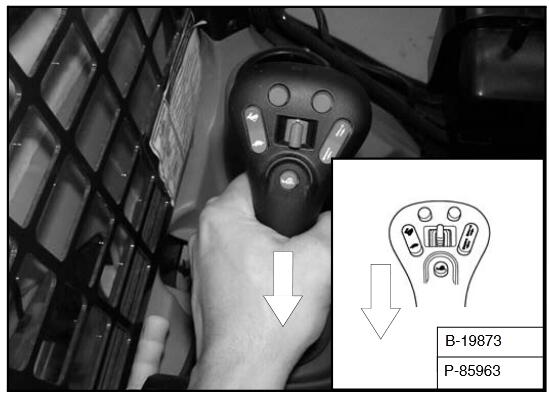 How-to-Calibrate-Hydrostatic-Pump-for-Bobcat-A770-AWS-Loader-14