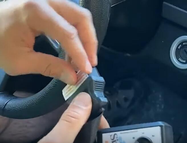 How-to-Program-A-New-Key-Fob-by-Simple-Key-Programmer-for-Dodge-Ram-10