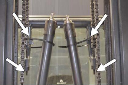 How-to-Remove-Install-Outer-Cylinders-for-Still-Forklift-Truck-RX20-5