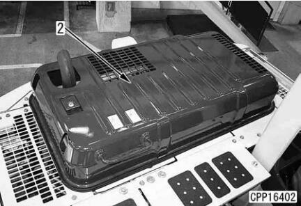 Komatsu-Excavator-PC130-8-Cylinder-Head-Removal-Installation-Guide-2