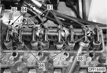 Komatsu-Excavator-PC130-8-Cylinder-Head-Removal-Installation-Guide-27