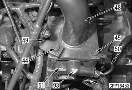 Komatsu-Excavator-PC130-8-Cylinder-Head-Removal-Installation-Guide-32