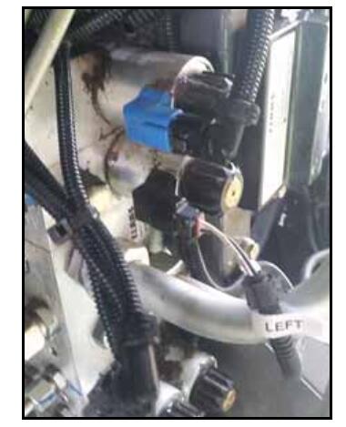 How-to-Install-Valve-Harness-for-CLAAS-Lexion-700-Series-Combine-7
