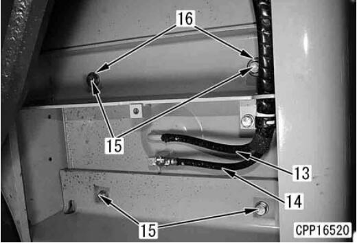 How-to-Remove-and-Install-Fuel-Tank-Assembly-for-Komatsu-PC130-7