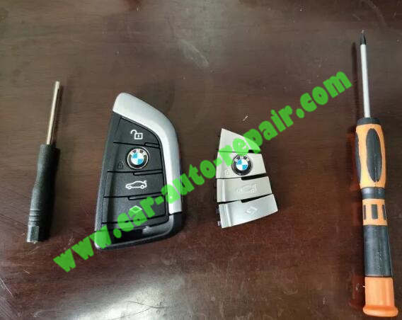 How-to-UpgradeRetrofit-BMW-Black-Blade-Key-to-Silver-Key-1