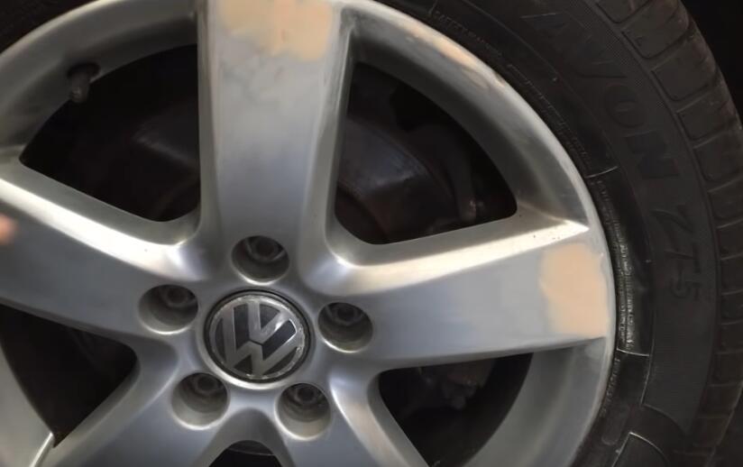 How-to-Repair-Curb-Rash-on-wheel-rim-on-VW-6