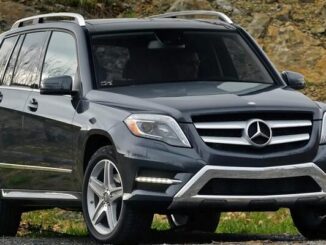 How-to-Replace-Cabin-Air-Filter-for-2015-Mercedes-Benz-GLK350-7