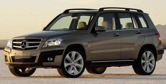 How-to-Change-the-Engine-Oil-by-Yourself-for-Mercedes-GLK-1