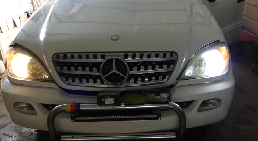 How-to-Replace-LED-Headlight-Bulbs-for-Mercedes-ML320-2003-12