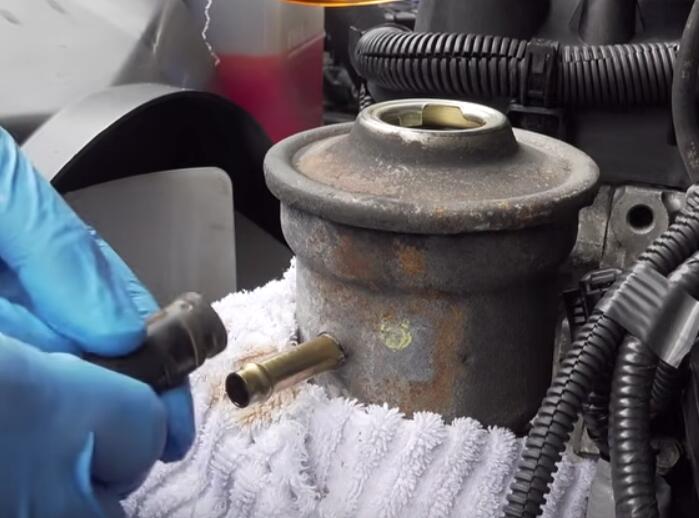 How-to-Change-Power-Steering-Fluid-in-5-Minutes-on-Toyota-7