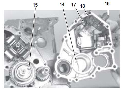 Volvo-D1-30A-Marine-Diesel-Engines-4