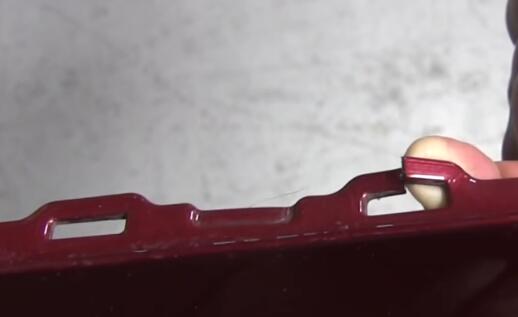 How-to-Repair-Broken-Straight-Flange-Slot-Tabs-on-Bumper-Cover-2