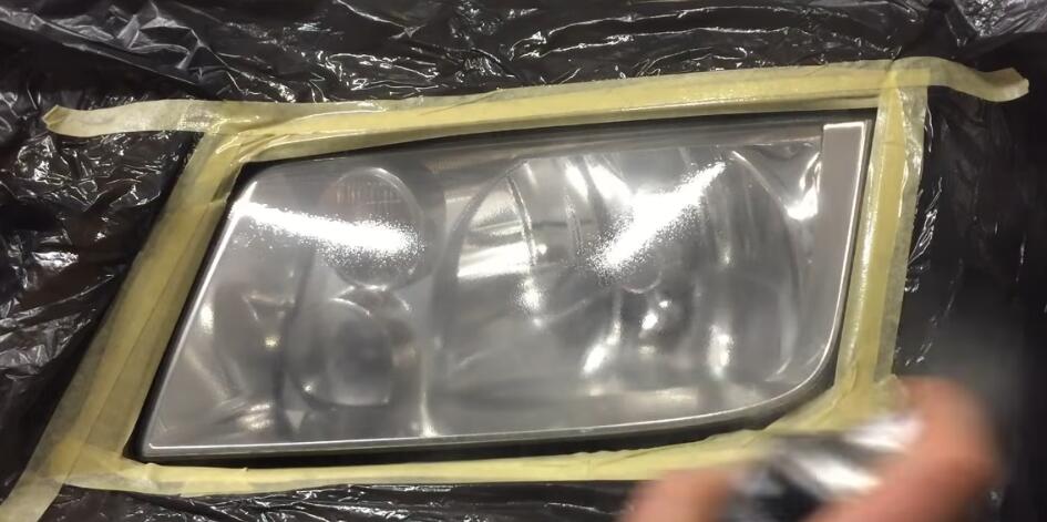 How-to-Restore-Headlights-by-Yourself-4