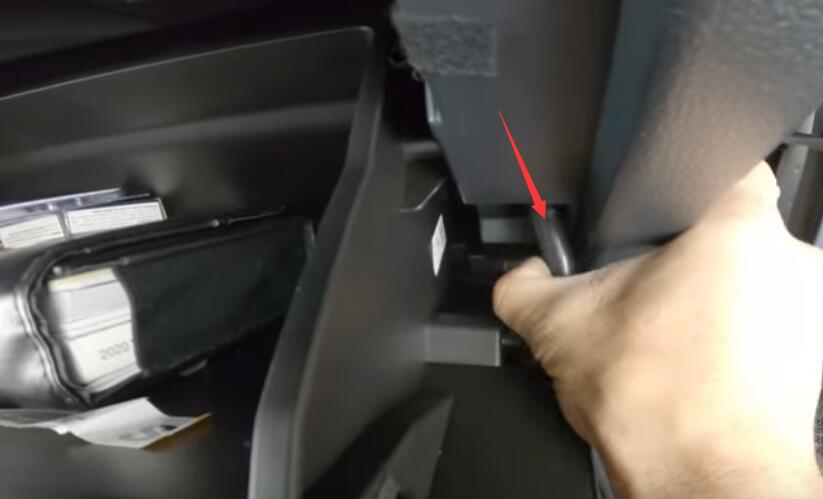 How-to-Install-Footwell-Illumination-Kit-for-Subaru-STI-2020-12
