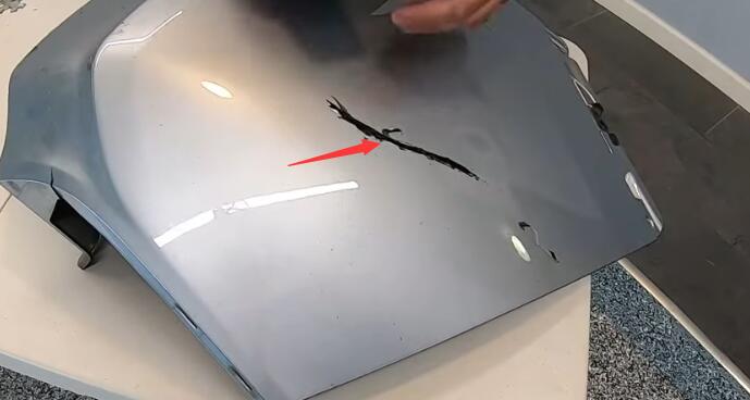 How-to-Fix-6-inch-Bumper-Cracks-by-Plastic-Welding-3