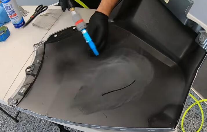 How-to-Fix-6-inch-Bumper-Cracks-by-Plastic-Welding-6