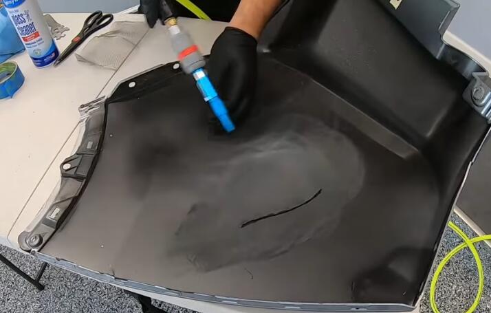 How-to-Fix-6-inch-Bumper-Cracks-by-Plastic-Welding-6