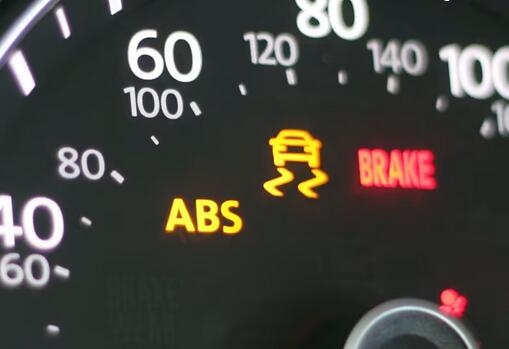 How-to-Repair-C2200-Code-ABS-Lights-On-for-DodgeChrysler-6