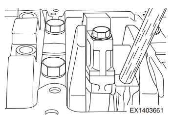 Doosan-DL250-5-Excavator-Engine-Disassembly-Guide-38