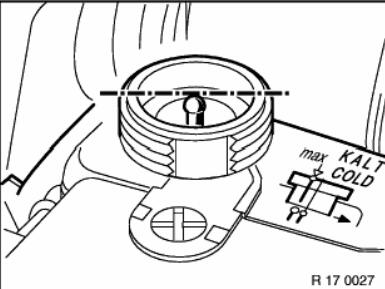 BMW-E39-Cooling-System-Bleeding-and-Water-Leaks-Checking-2