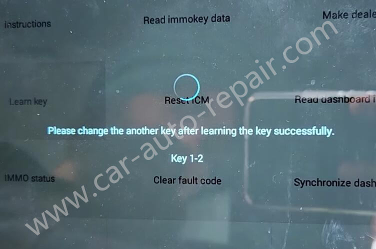 Audi-A3-2016-MQB-New-Key-Programming-by-XTOOL-X100-PAD2KEYDIY-21