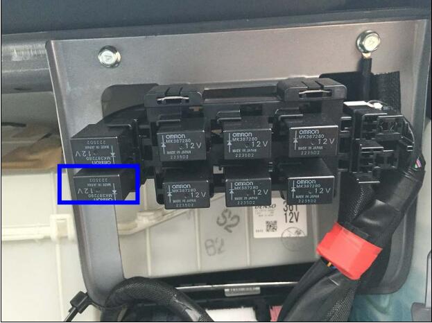 Fuso-Truck-Spare-Part-Engine-ECU-Programming-After-Replacement-5