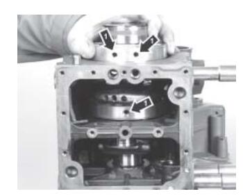 How-to-Install-Crankshaft-for-Volvo-D1-30-Marine-Diesel-Engine-2