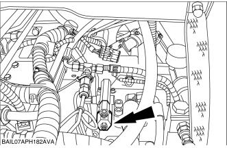 New-Holland-T6030-Tractor-Hydraulic-Pump-Pressure-Test-Guide-9