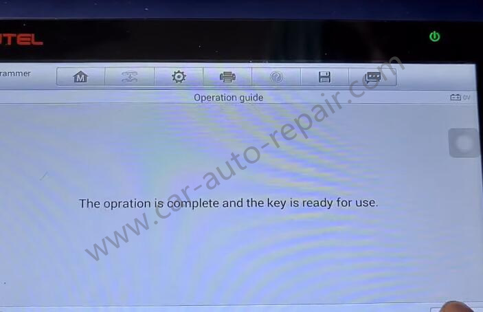 Volvo-XC90-New-Key-Programming-by-Autel-IM508-17