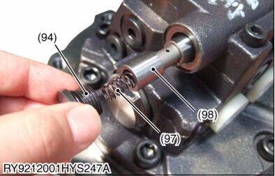 Kubota-U48-4-Excavator-Travel-Motor-Disassembly-Guide-30