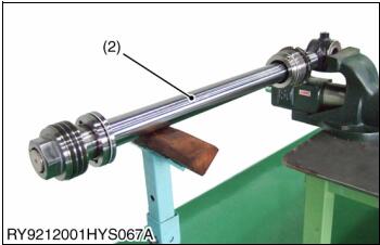 How-to-Disassembly-Cylinder-for-Kubota-U48-4-U55-4-Excavator-5