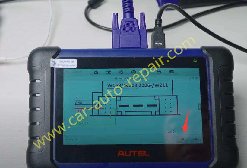 Benz GLK 2008-2014 All Key Lost Programming by Autel IM508S (9)