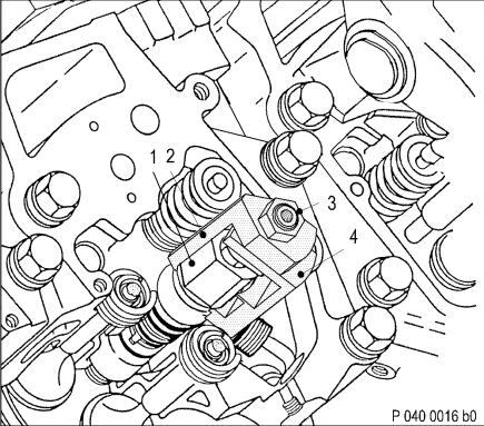 How to Remove and Install Fuel Injector for MTU 12-16V4000 Engine (4)