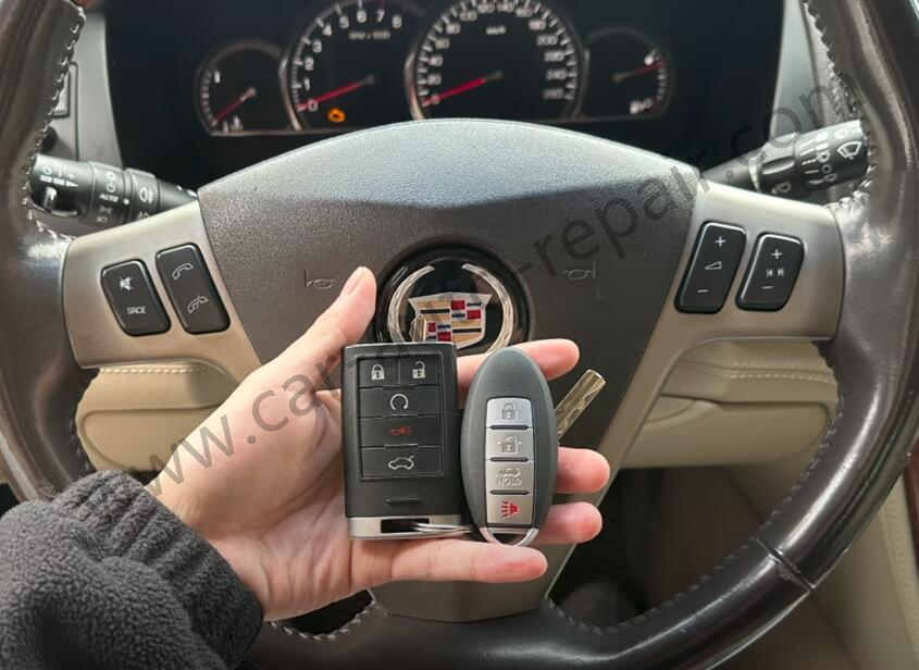 Cadillac SLS Key Programming by Launch X431 IMMO PRO (17)