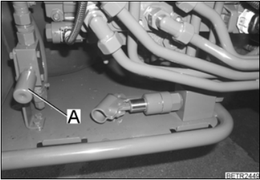How to Bleed Air from the Fuel System for FENDT 900 Vario Tractor (2)