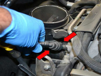 Replace MAF Sensor for Mercedes Benz W204 (4)