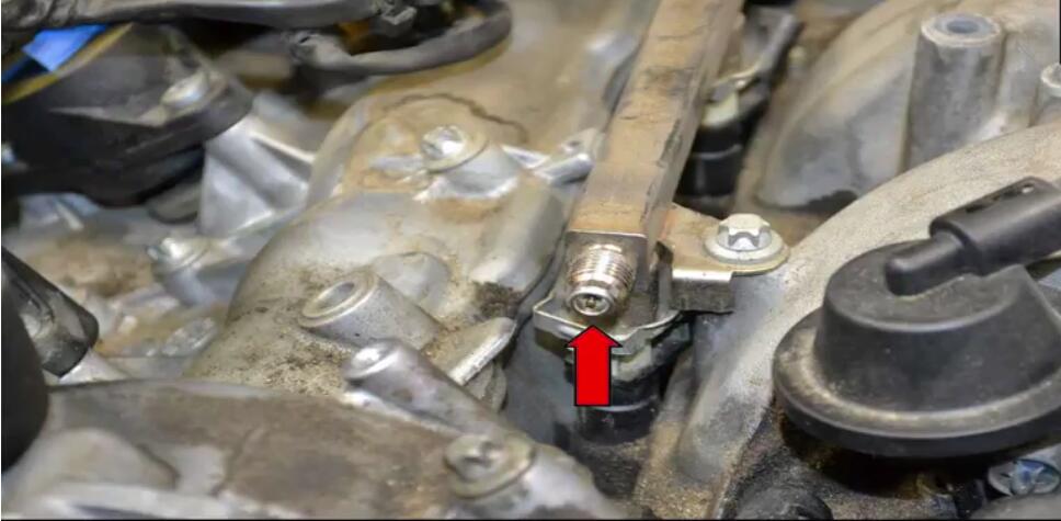 How to Remove Mercedes Benz Intake Manifold (15)