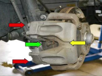 How to Replace Front Brake Pad for Mercedes Benz (1)