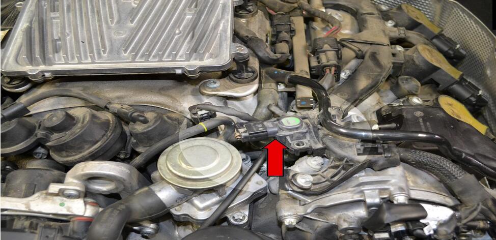 How to Replace MAP Sensor for Mercedes Benz (1)