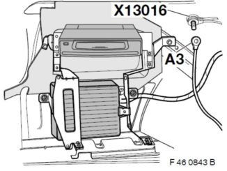 BMW 3 Series E46 Subwoofer Module Retrofit Guide (22)